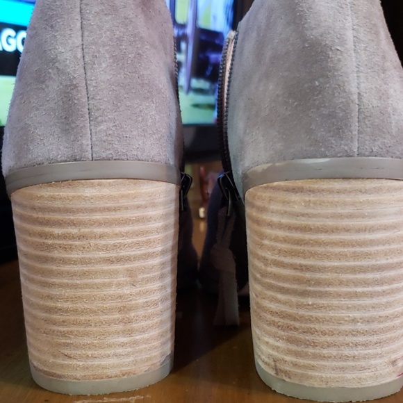 SOLE SOCIETY Booties - Picture 6 of 8